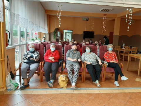 20201014095730-201021-0_pl