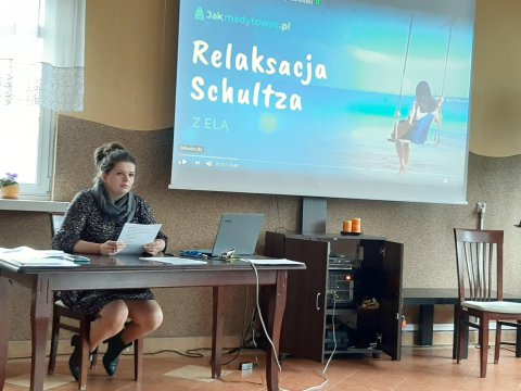 20201015101630-201021-0_pl