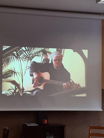 20211015101835-211018-0_pl