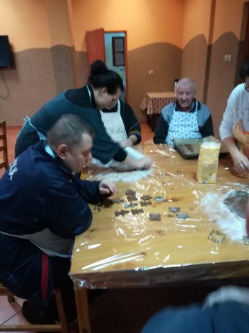 img-20181207-wa0016-181210-0_pl